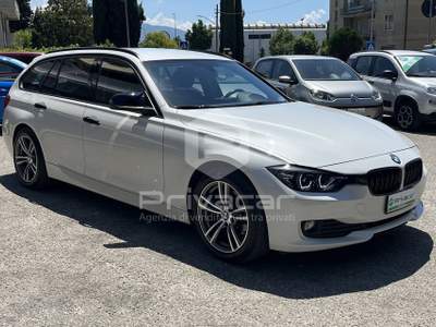 BMW Serie 3 316d BMW 316d Touring Business aut. Bianco usata Foligno