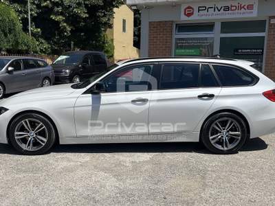 BMW Serie 3 316d BMW 316d Touring Business aut. Bianco usata Foligno
