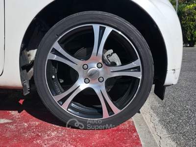 Toyota iQ Toyota iq 1.0 adatta per neopatentati Bianco usata Roma