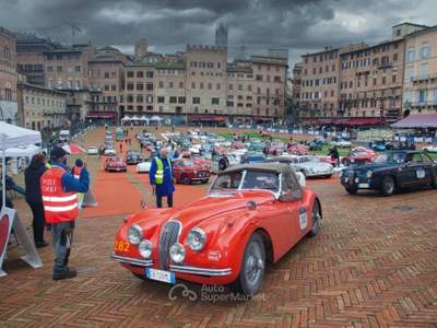 Jaguar XK120 Esemplare che ha partecipato a 3 1000Miglia Rosso usata PESARO