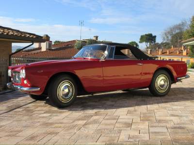 Lancia Flaminia Restauro totalmente documentato ai massimi livelli Rosso usata PESARO