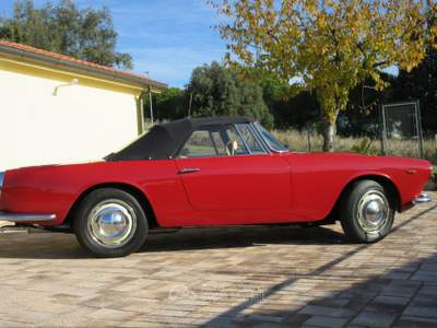 Lancia Flaminia Restauro totalmente documentato ai massimi livelli Rosso usata PESARO