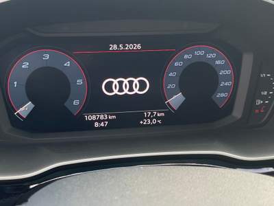 Audi Q3 Q3 35 2.0 tdi Business Advanced s-tronic Nero usata Mondragone