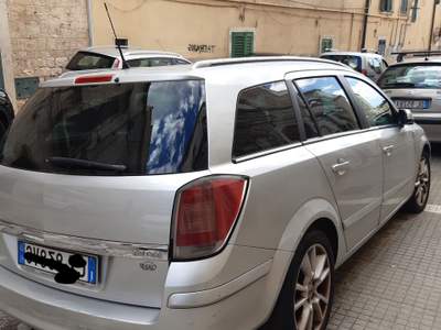 Opel Astra Vendo per inutilizzo usata Bitonto