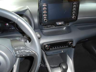 Toyota Yaris auto per neopatentati Grigio usata Novara