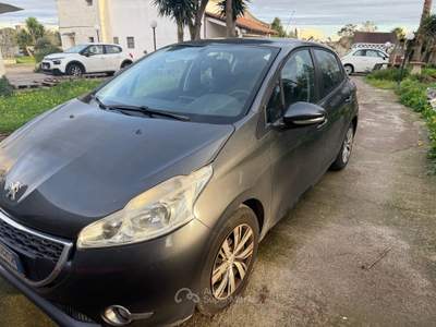 Peugeot 208 Alimentazione Benzina GPL Grigio usata Lizzanello