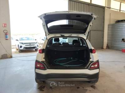 Hyundai Kona HYUNDAI KONA EV XPRIME+ 64 KWH SUV usata Pozzuoli