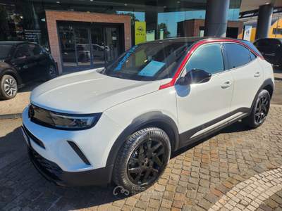 Opel Mokka OPEM MOKKA GS 12T 100CV NAV+CERCHI 18" + PARCK PACK Bianco usata Tivoli