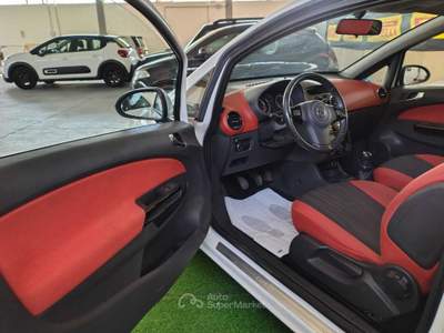Opel Corsa OPEL CORSA 1.2 BENZINA GPL Bianco usata Ponsacco