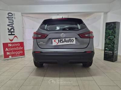 Nissan Qashqai 1.3 dig-t Business 140cv usata Messina