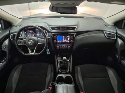 Nissan Qashqai 1.3 dig-t Business 140cv usata Messina