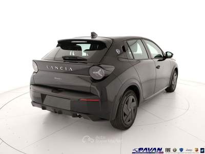 Lancia Ypsilon 1.2 Hybrid e-DCT Nero usata Piove di Sacco