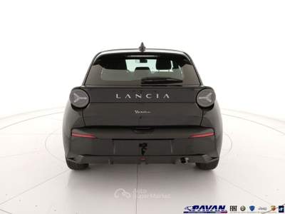 Lancia Ypsilon 1.2 Hybrid e-DCT Nero usata Piove di Sacco