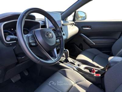 Toyota Corolla Cross 2.0H (197 CV) E-CVT Lounge Light 4WD Bianco usata Varese