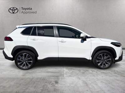 Toyota Corolla Cross 2.0H (197 CV) E-CVT Lounge Light 4WD Bianco usata Varese