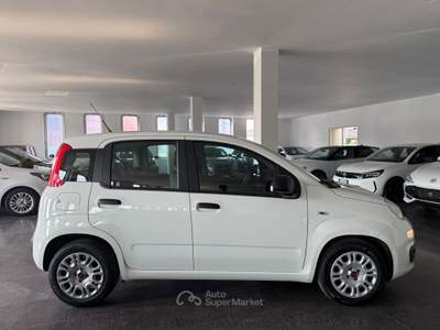 Fiat Panda Panda 1.0 firefly hybrid s&s 70cv Bianco usata Varedo
