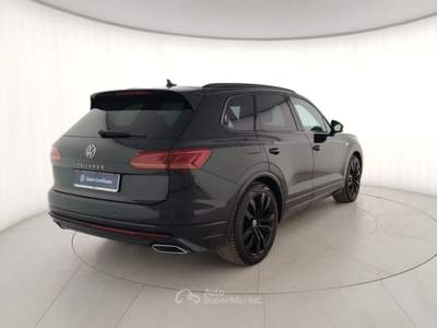 Volkswagen Touareg 3.0 V6 TDI SCR 210kW R-Line Nero usata Massa
