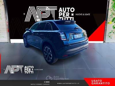 Fiat 600 600 1.2 hybrid La Prima 110cv auto Nero usata Carrara