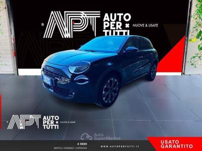 Fiat 600 600 1.2 hybrid La Prima 110cv auto Nero usata Carrara