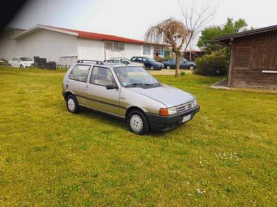 Fiat Uno 1.0 i.e. cat 3 porte Hobby EPOCA STORICA Beige usata Camino al Tagliamento