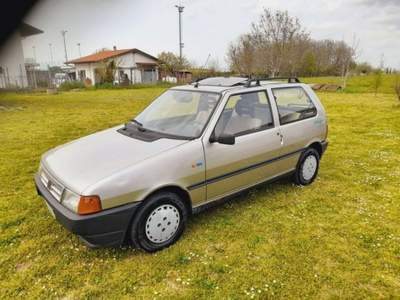 Fiat Uno 1.0 i.e. cat 3 porte Hobby EPOCA STORICA Beige usata Camino al Tagliamento