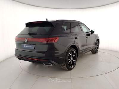 Volkswagen Touareg 3.0 V6 TDI SCR 170kW R-Line Final Edit Nero usata Massa