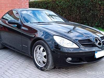 Mercedes-Benz SLK Sempre tagliandata con motore rifatto usata Lucca