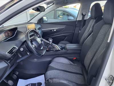 Peugeot 3008  3008 1.5 bluehdi allure s&s 130cv usata San Secondo di Pinerolo