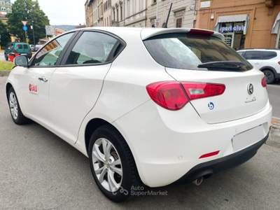 Alfa Romeo Giulietta 1.6 JTDm-2 120 CV Progression Bianco usata Firenze