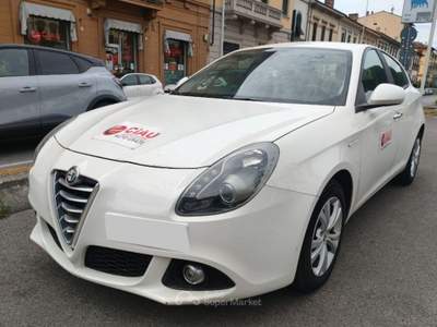 Alfa Romeo Giulietta 1.6 JTDm-2 120 CV Progression Bianco usata Firenze