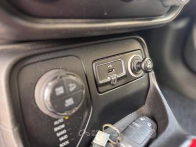 Jeep Renegade 4WD Active Drive Low T usata Sonico