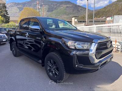 Toyota Hilux A/T 4WD 48V 4 porte Double C usata Sonico
