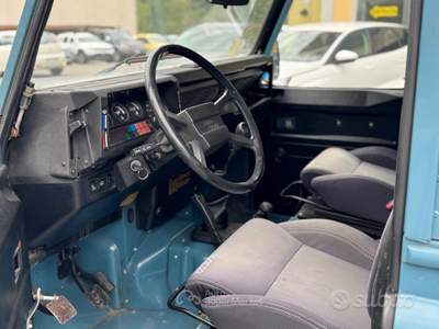 Land Rover Defender Hard-top usata Sonico