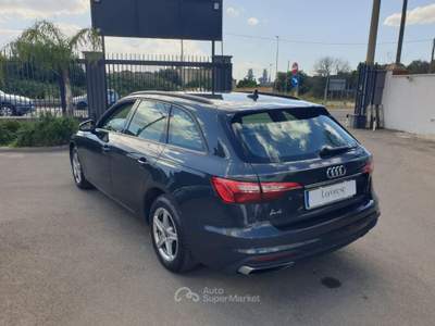 Audi A4 Avant 35 TDI/163 CV S tronic Business Grigio usata Taranto