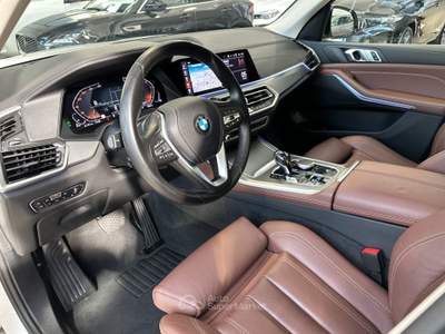BMW X5 xdrive30d xLine-Tetto-Head Up-Camera 360-Keyless Rosso usata Paderno Dugnano