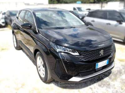 Peugeot 3008 3008 II  1.5 bluehdi Active Pack  130Cv  - GJ224AG Nero usata Basiliano