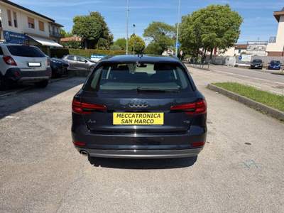 Audi A4  2.0 TDI 122CV S tr. Bus. Sport Nero usata Mirano