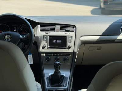 Volkswagen Golf  1.6 TDI 110 CV 5p. Executive BMT usata Coriano