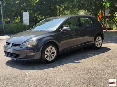 Volkswagen Golf  1.6 TDI 110 CV 5p. Executive BMT usata Coriano
