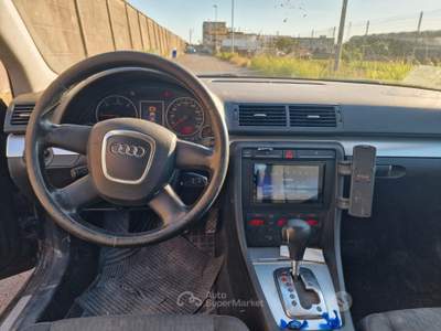 Audi A4 SW CAMBIO AUTOMATICO usata Torre Annunziata