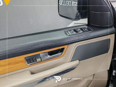 Land Rover Range Rover Sport 3.0 sdV6 HSE auto 8m Nero usata San Michele all'Adige