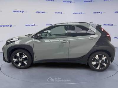 Toyota Aygo X Aygo X 1.5 Hybrid 115 Cv 5 Porte Icon Verde usata Cassola