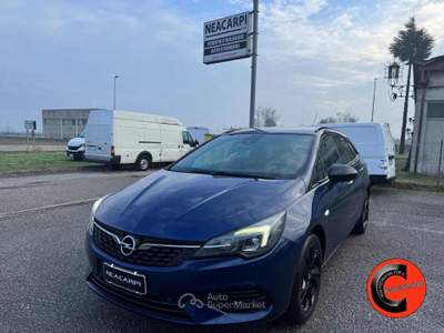 Opel Astra 1.2 Turbo 110 CV-SENSORI ANT/POST-CRUISE-CERCHI 17 Blu/Azzurro usata Martignana di Po