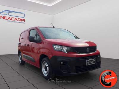 Peugeot Partner B.HDi 100 CV 3 POSTI(PC-TN)-CRUISE-PASSO CORTO-E6D Rosso usata Martignana di Po