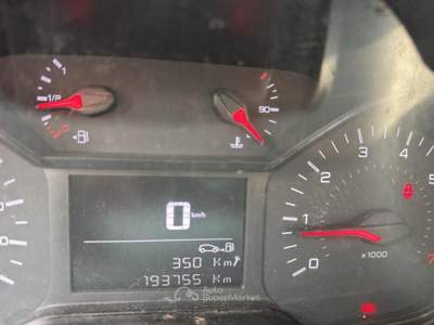 Peugeot Partner B.HDi 100 CV 3 POSTI(PC-TN)-CRUISE-PASSO CORTO-E6D Rosso usata Martignana di Po