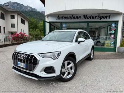 Audi Q3 Q3 SPB 40 TDI quattro S tr. Ident. Black Bianco usata CALDONAZZO