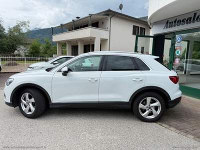 Audi Q3 Q3 SPB 40 TDI quattro S tr. Ident. Black Bianco usata CALDONAZZO