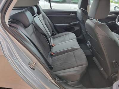 Volkswagen Golf DSG SCR Style Grigio usata Altamura