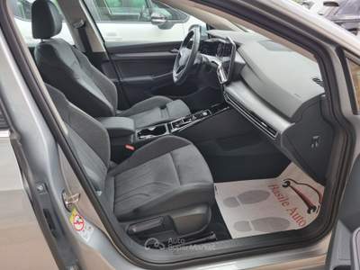 Volkswagen Golf DSG SCR Style Grigio usata Altamura