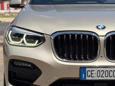 BMW X4 xdrive 20d 190CV Xline Mhev Beige usata Altamura